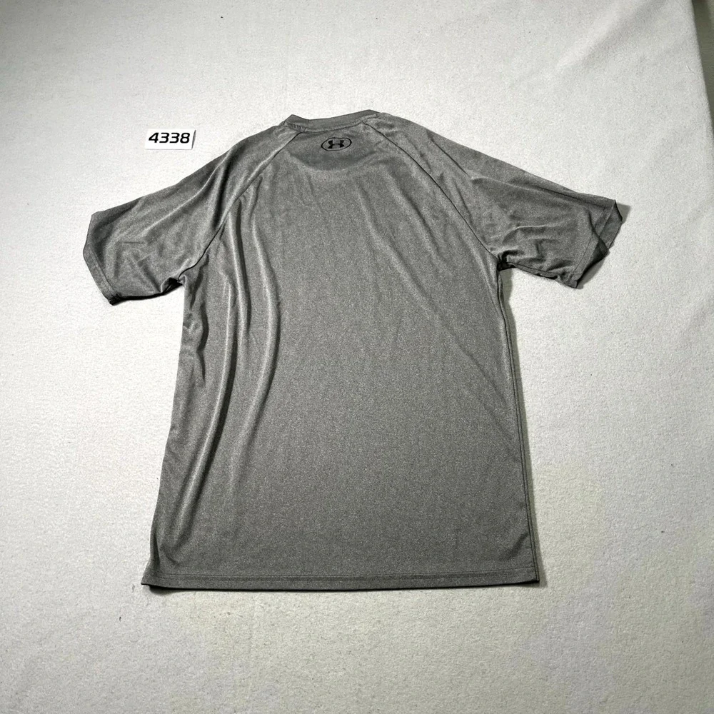 Under Armour T Shirt Mens Medium Gray Logo Performance‎ Raglan Sleeve Athletic